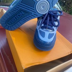 Louis Vuitton Skates Blue