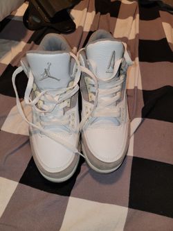 A Ma Maniére x Nike Air Jordan 3 Retro SP "Raised by Women" sneakers