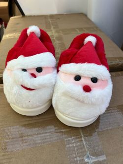 New  Santa Claus Plush Slippers Women’s US 7.5-8.5  9 Red Fuzzy Holiday Shoes