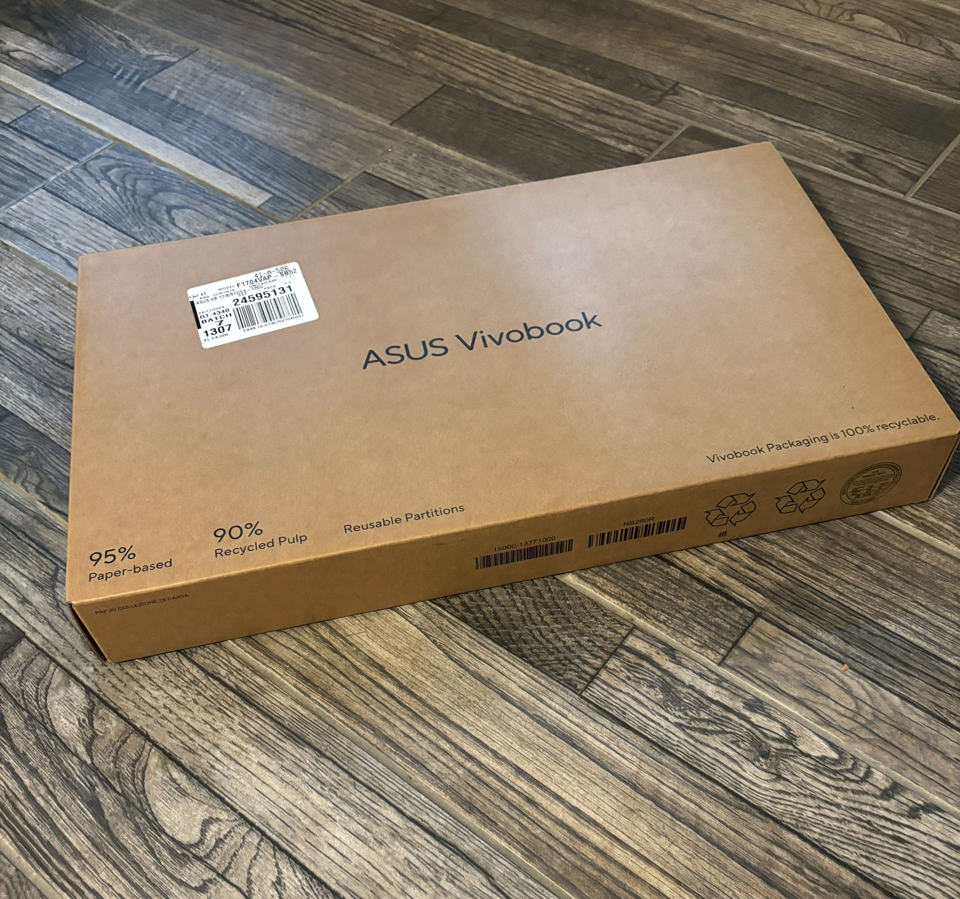 ASUS vivobook laptop New In Box 