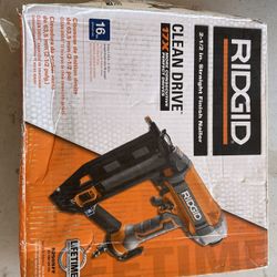 RIDGID Pon/finisher Nailer 
