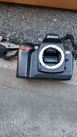 Nikon digital camera D70