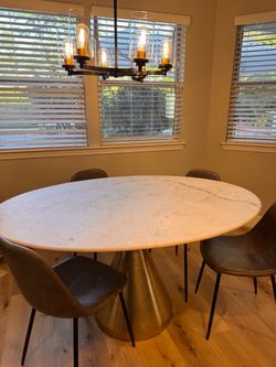 Kitchen table