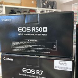 Canon R50 V Kit w/ 14-30mm 