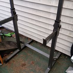 Bench press / squat rack