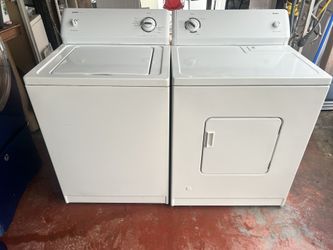 Set Of Washer And Dryer (Gas)
