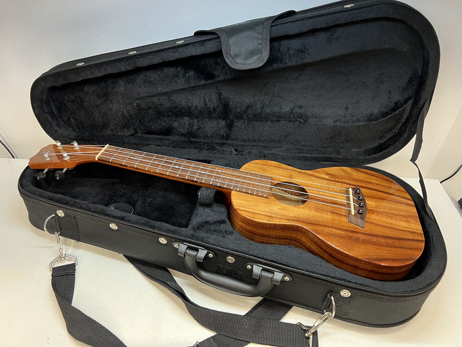 Kanile’a K-1 C Concert Ukulele with Case - Made in Hawaii