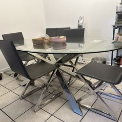 Glass Dining Table With 6 Leather Chairs 