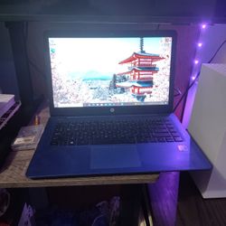 Old HP Laptop Good For School Work And YouTube Or Look For Jobs Or Business