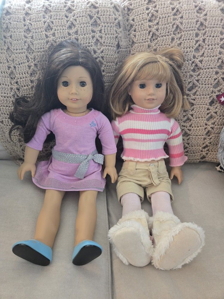 2 American Girl Dolls & Clothes