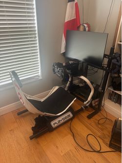 Playseat Formula Instinct F1 Racing Cockpit – Like New