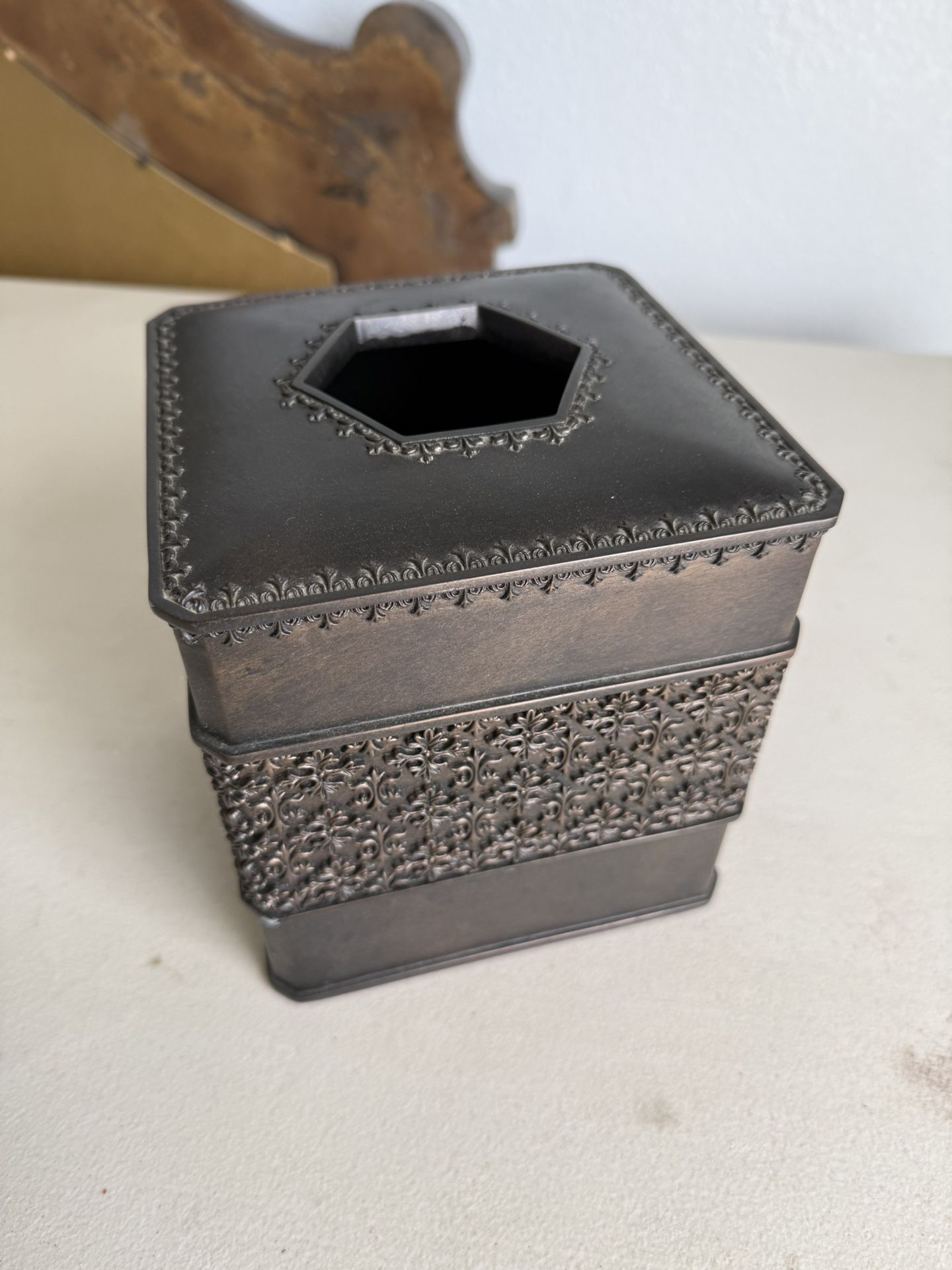 Bronze Style Design Tissue Paper Cover