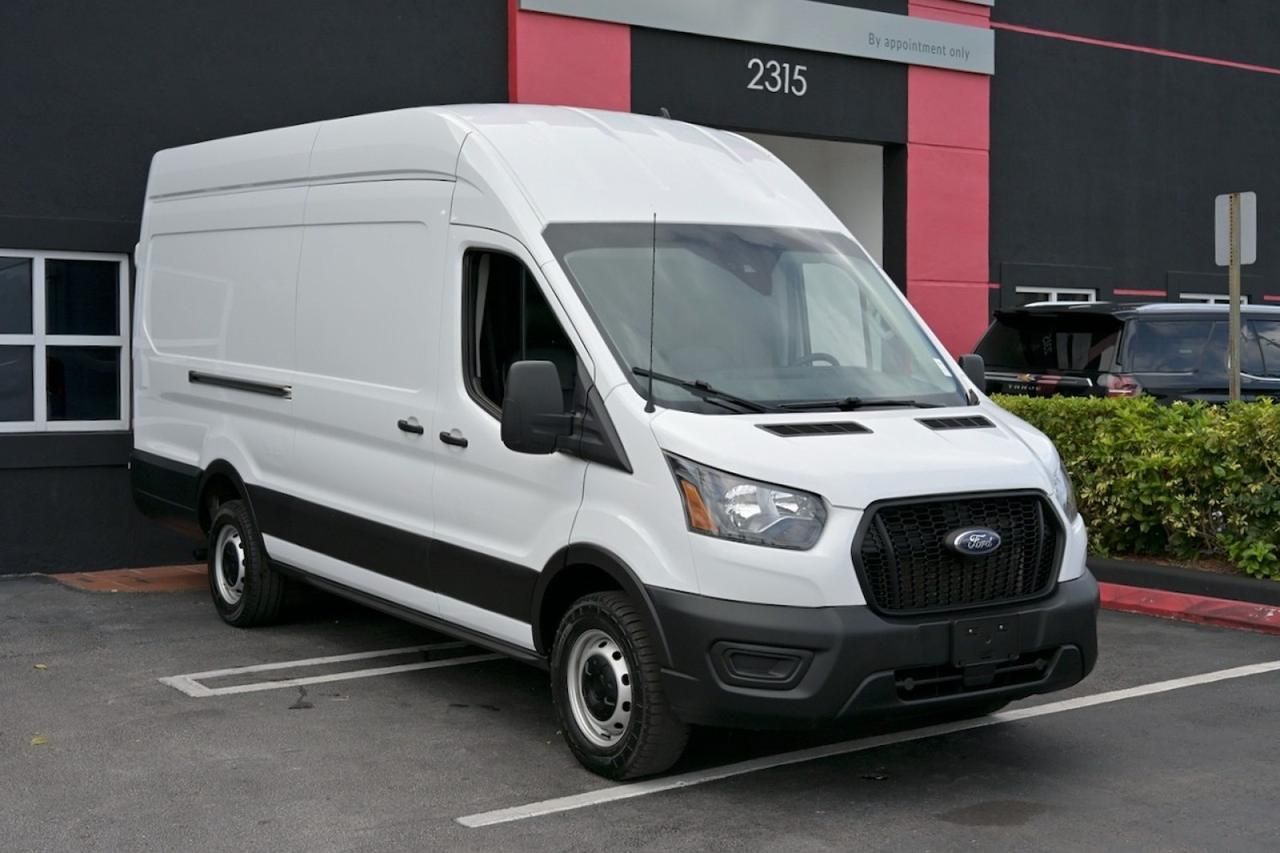 2023 Ford Transit-250 Cargo Van
