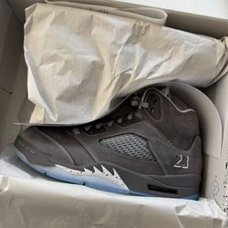 Jordan 5 Wolf Grey