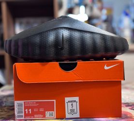 Nike Mind 001 Slide Triple Black