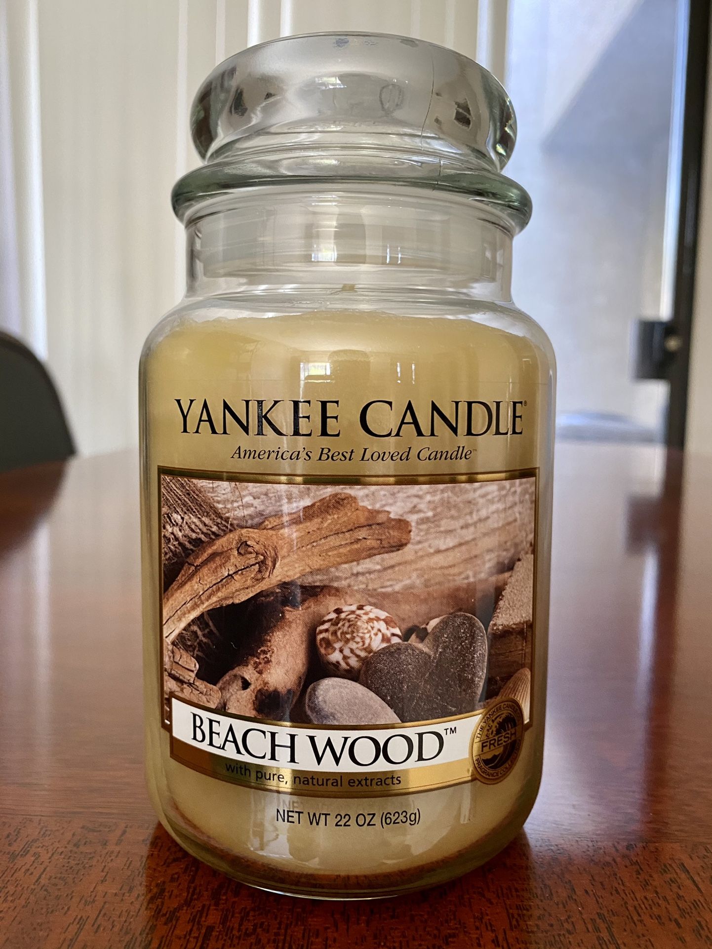 Yankee Candle 22oz BEACH WOOD very Rare!