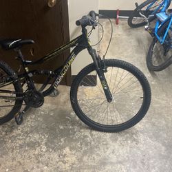 Mongoose Bike Sport 