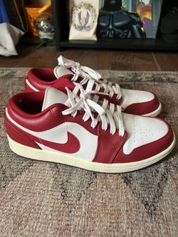 Jordan 1 Low Size 7.5M