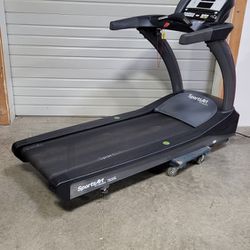 SportsArt Treadmill - T665L
