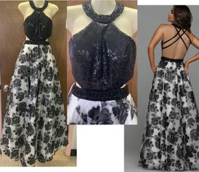 New With Tags Size 2 Formal Dress $146