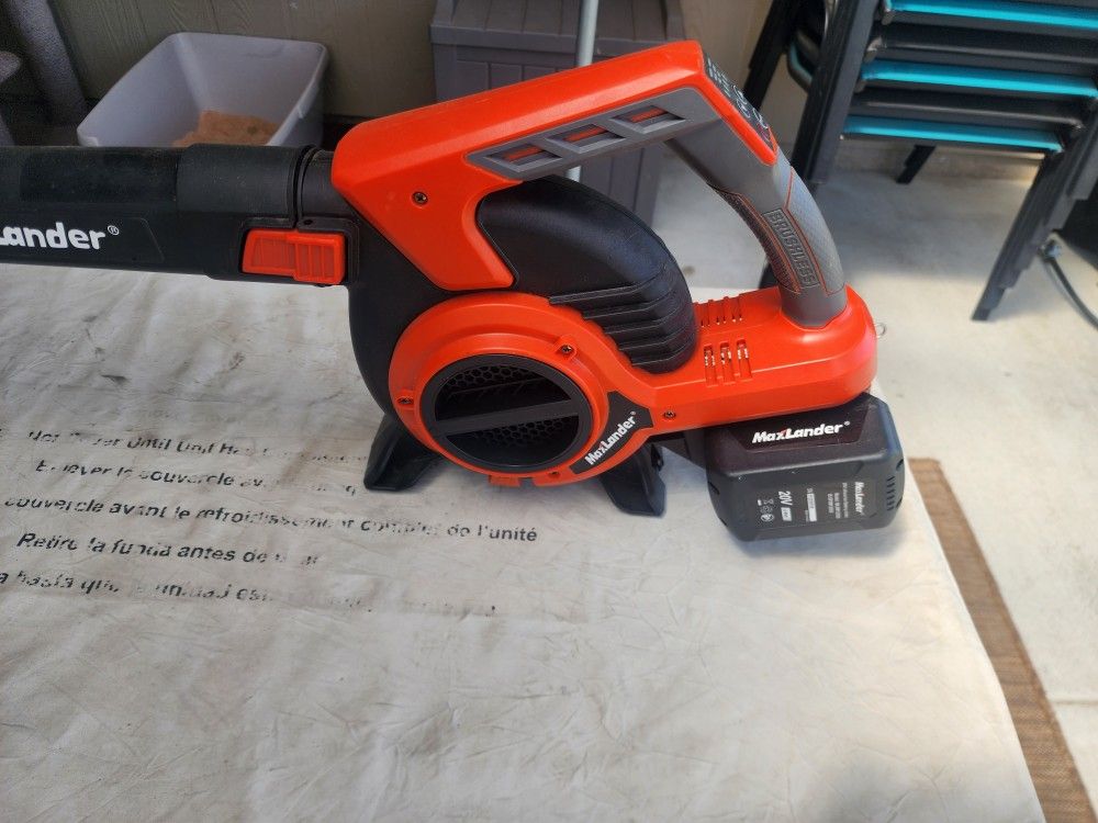 Leaf Blower