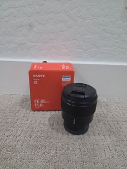 NEW Sony FE 85mm F1.8 camera lens!