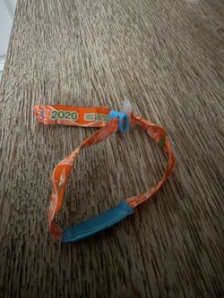 Splash house wristband 2026