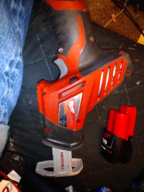 Hackzall  Batt And Charger