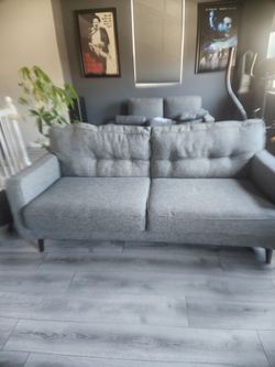 Modular couch