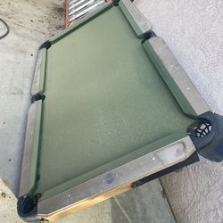 Free Pool Table
