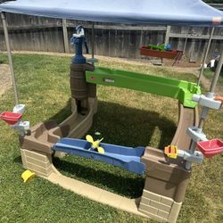 Water Play Structure 