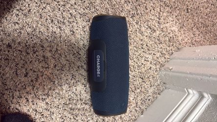 JBL Charge 4 Portable Bluetooth Speaker