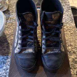 Men Gucci Shoes 