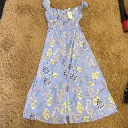 Size Small Lady’s Dress