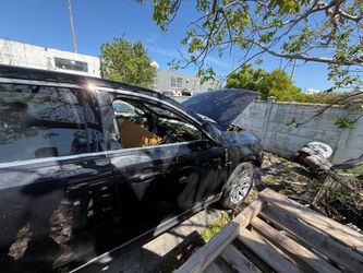 Lincoln MKT 2019 for Parts