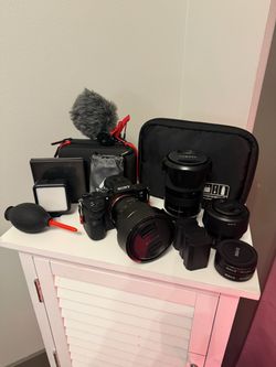 Sony A7III Camera Kit — Body, Lenses, Mic, Bag (Excellent Condition)