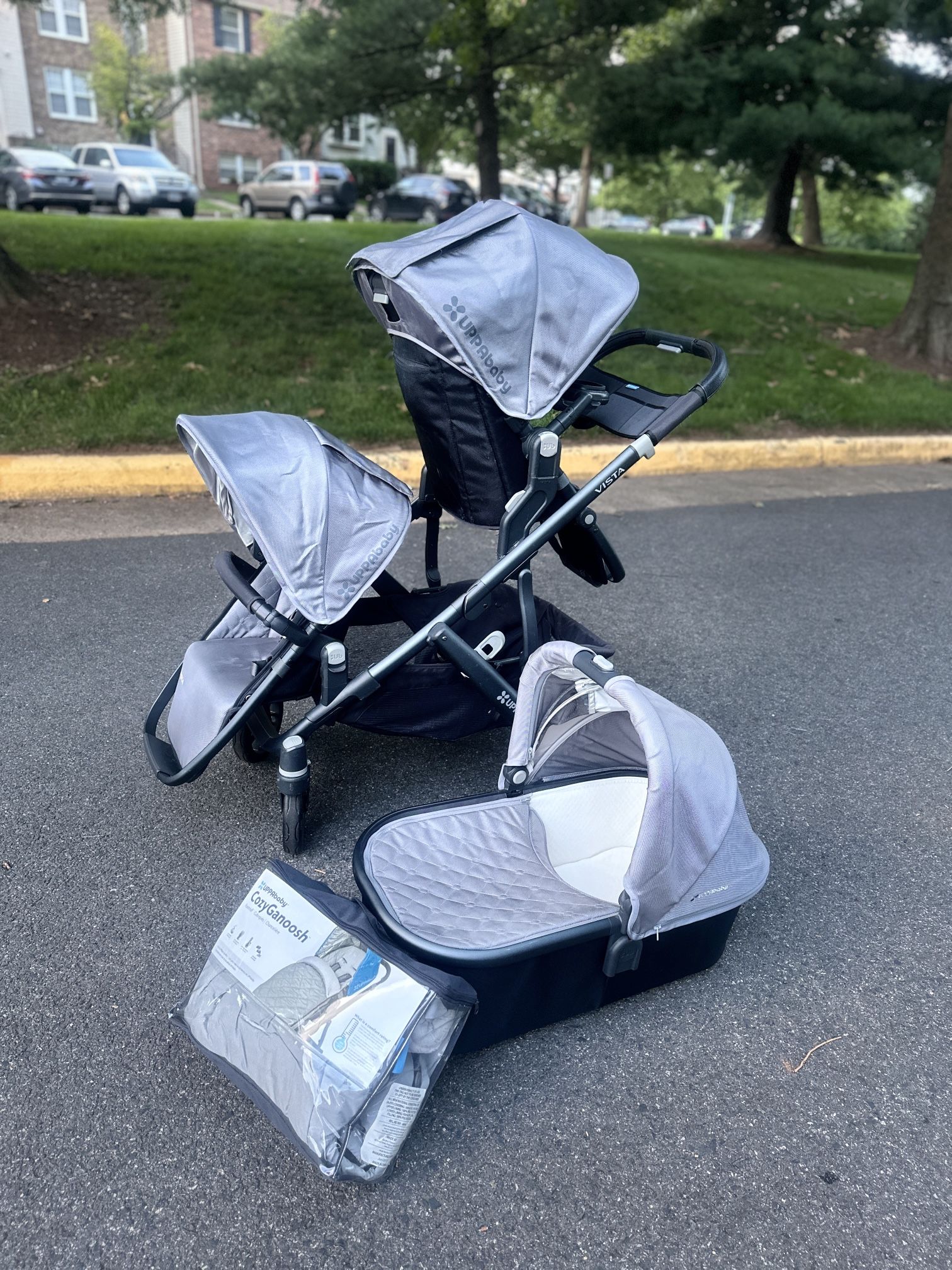 Uppababy Vista Double Stroller with Tons Of Accessories