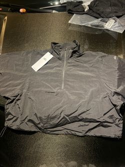Alo zip up