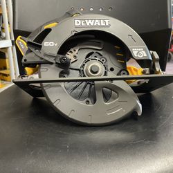 DEWALT FLEXVOLT 60-Volt MAX Cordless Brushless 7-1/4 in. Circular Saw with Brake (Tool-Only)