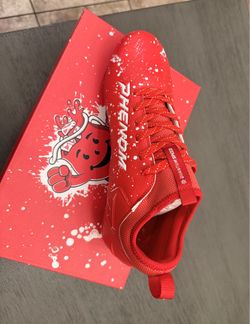 Football cleats