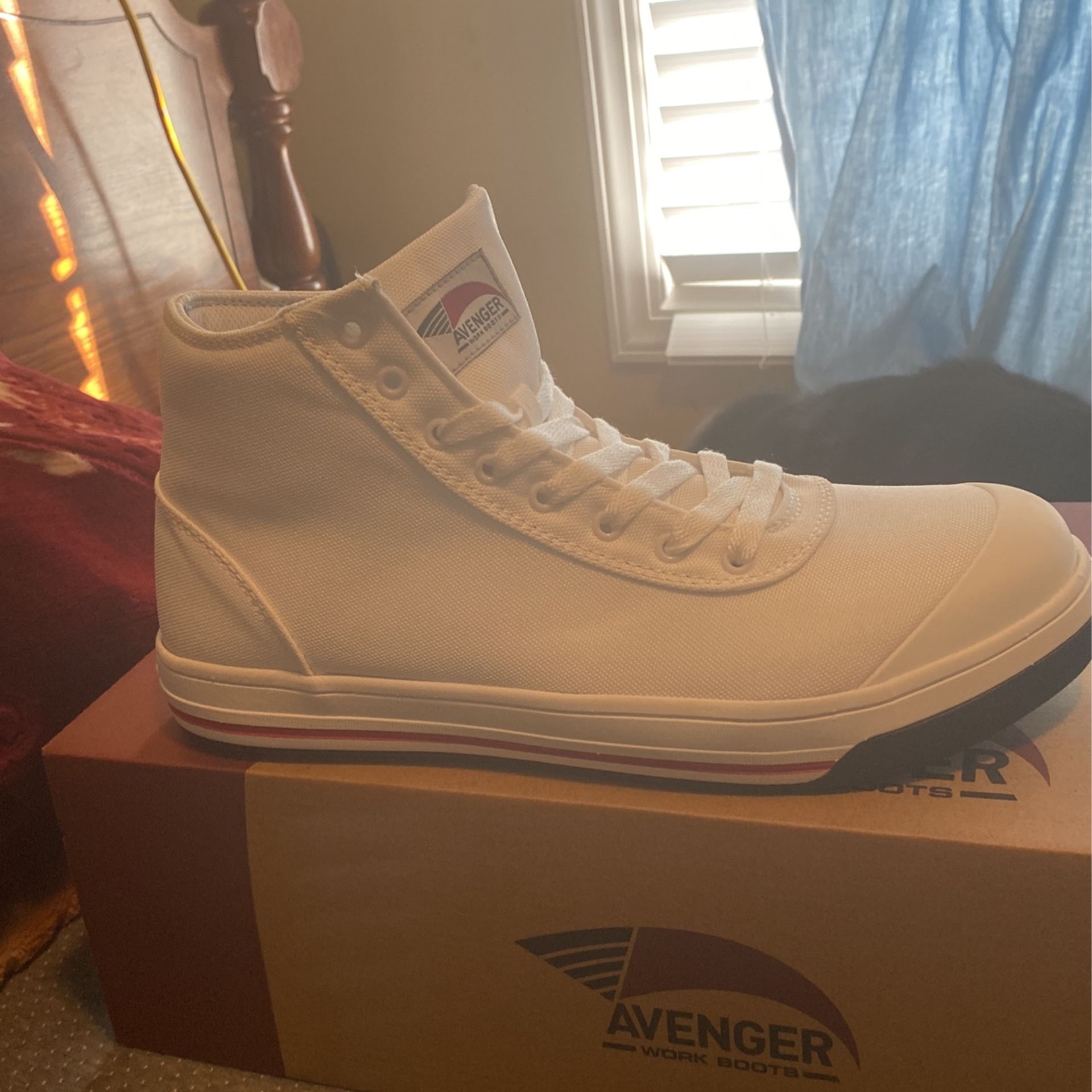 Steel Toe Work Boot And Sneakers 