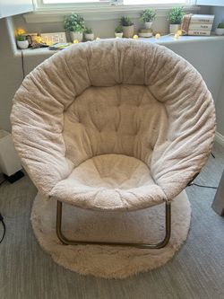 Bedroom Lounge Chair