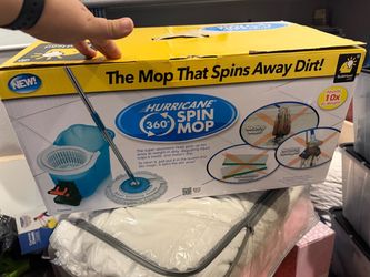 Hurricane 360° Spin Mop with Bucket – New in Box