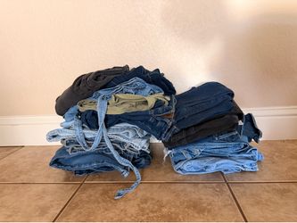 Jeans Size 12 (17 pairs)