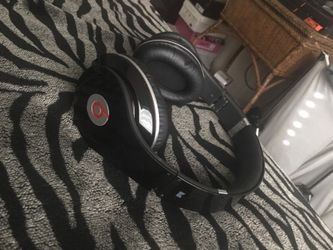 Dr see beats monster