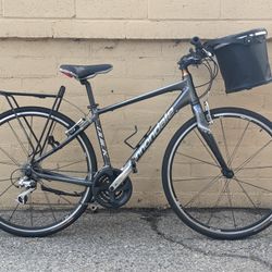 Cannondale Quick 4 Hybrid Commuter Bike Basket 
