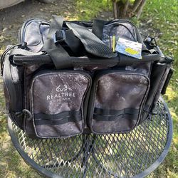 Real Tree fishing large tackle bag