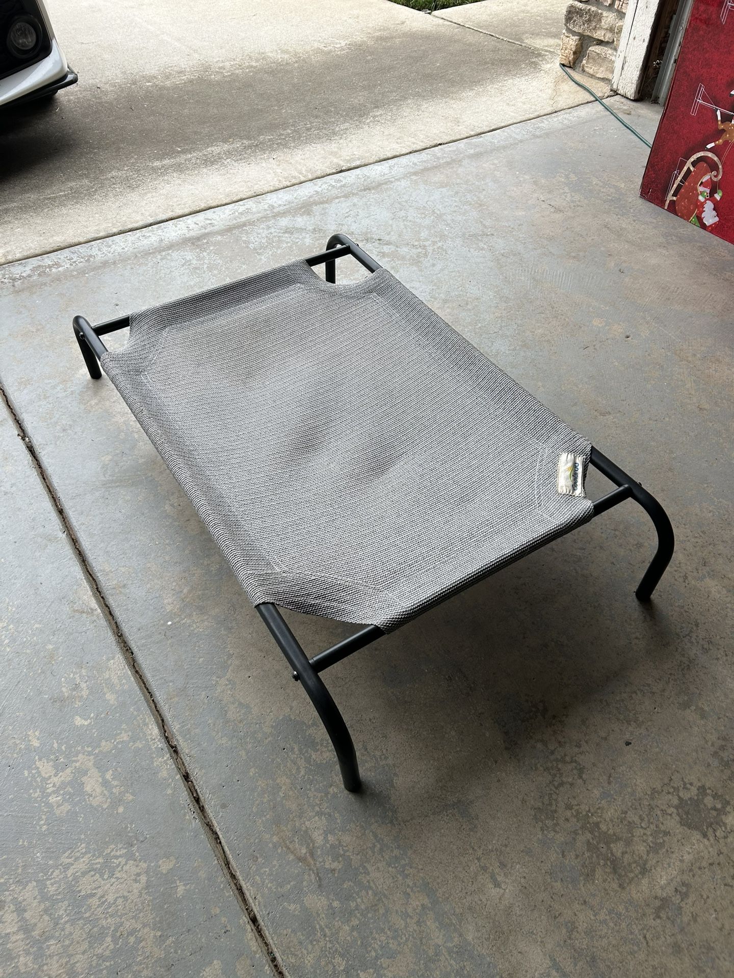 Coolaroo Original Elevated Dog Bed - Grey - Medium