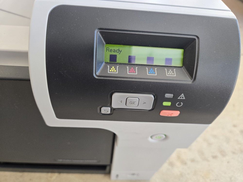 HP Color LaserJet Professional CP5225n