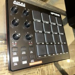 Akai MPC - MPD218
